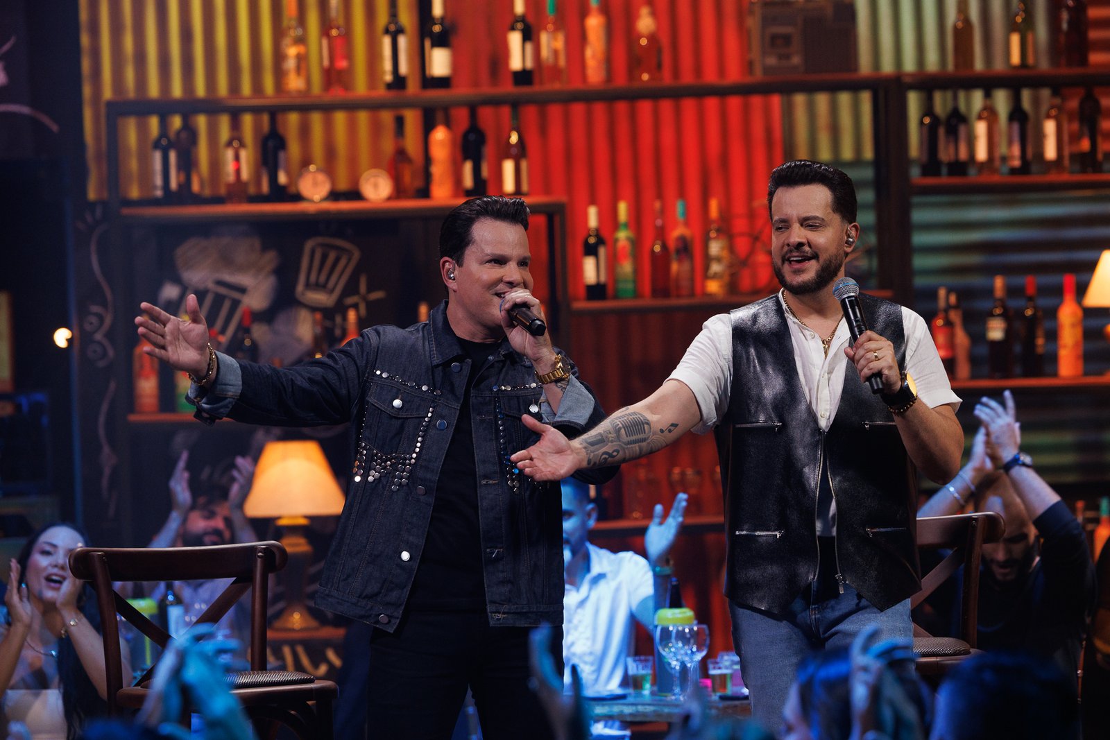 Bastidores do projeto Desce Mais Uma